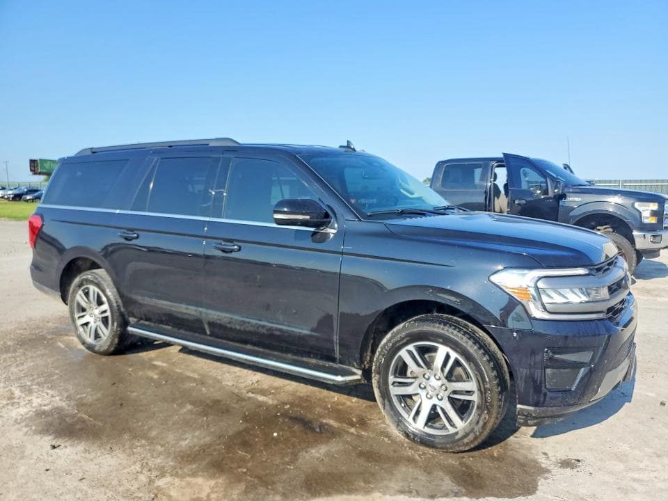 2023 FORD EXPEDITION MAX XLT 4