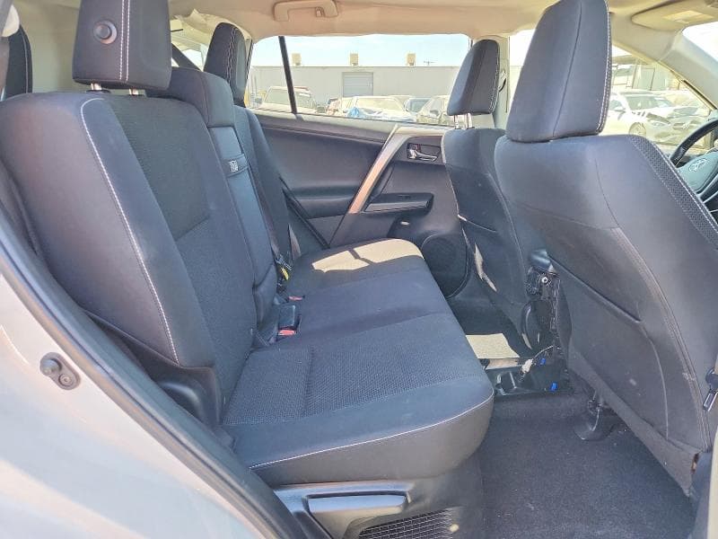 2018 TOYOTA RAV4 HYBRID XLE 11