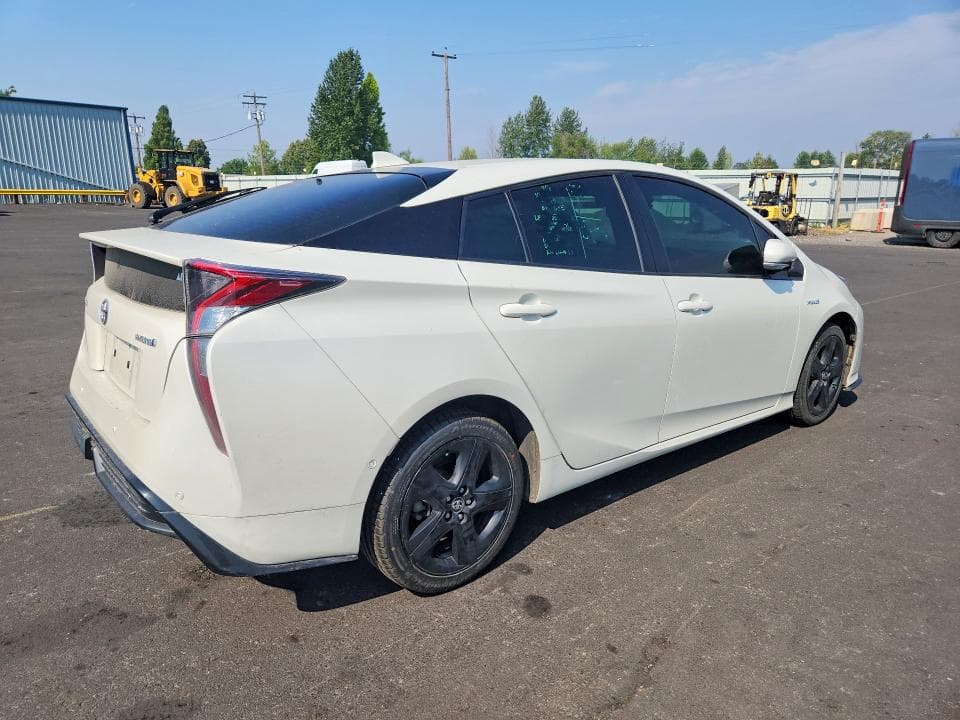 2017 TOYOTA PRIUS THREE TOURING 3