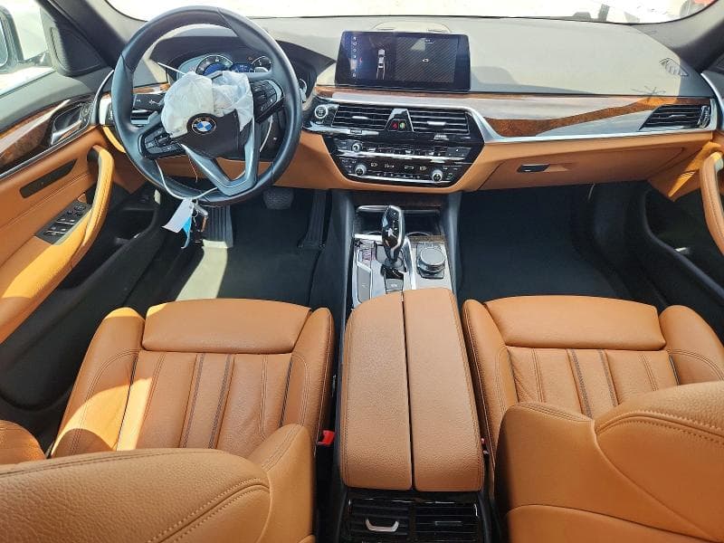 2019 BMW 540 I 8