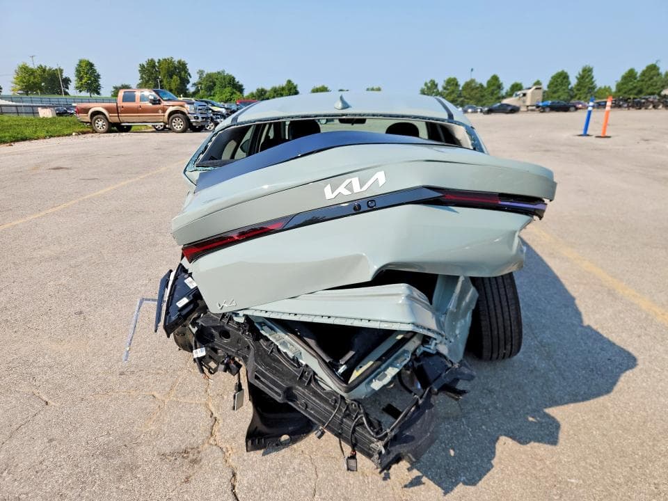 2026 KIA K4 LXS 6