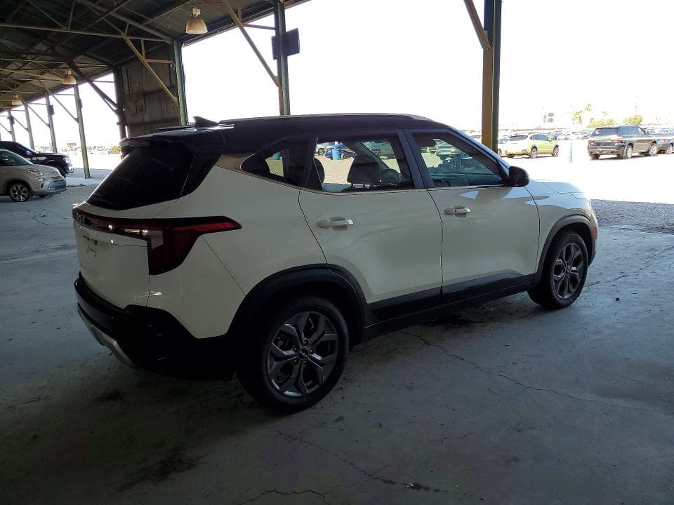 2024 KIA SELTOS S 3
