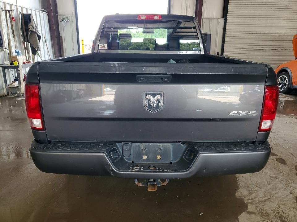 2018 RAM 1500 ST 6