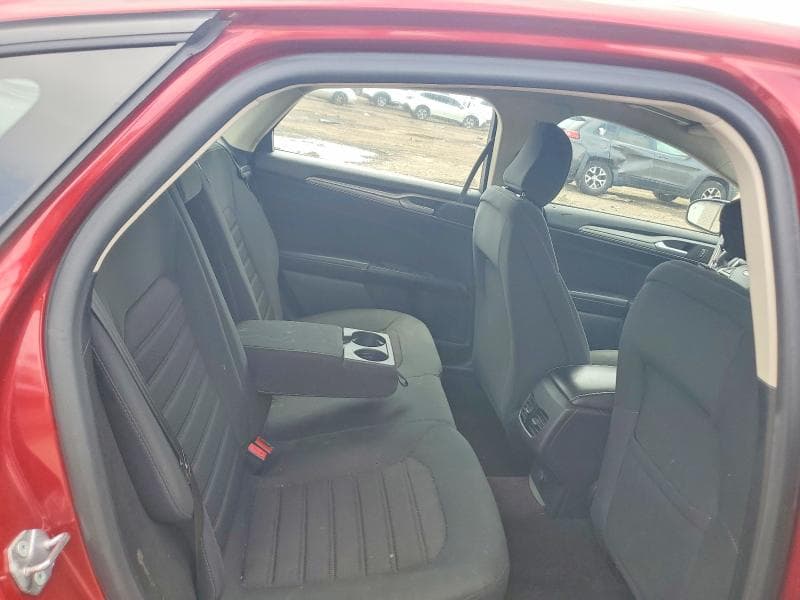 2020 FORD FUSION SE 10