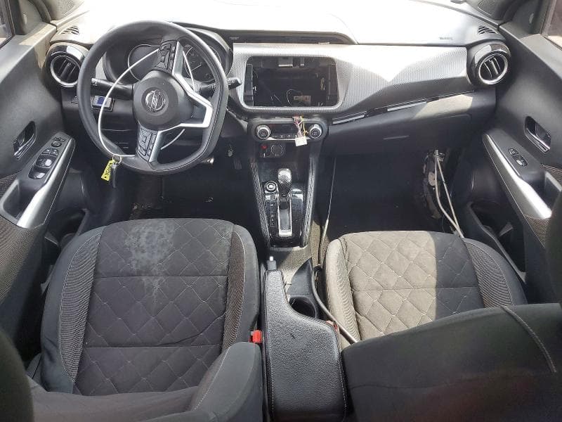 2019 NISSAN KICKS SV 8