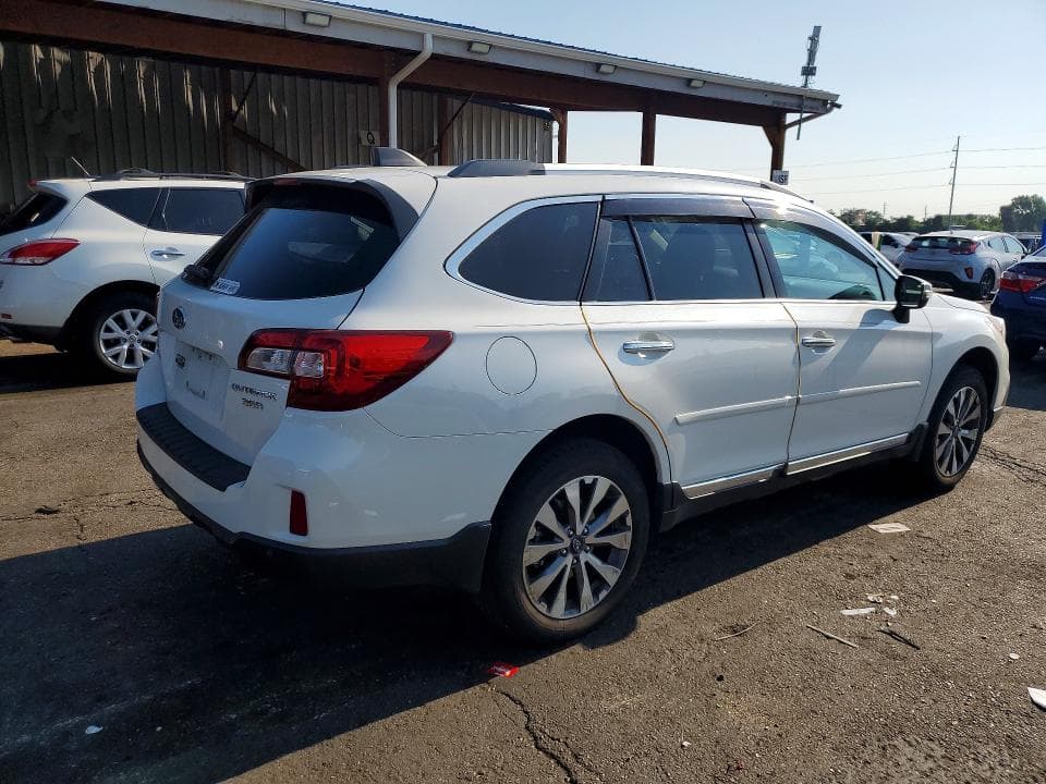 2017 SUBARU OUTBACK TOURING 3