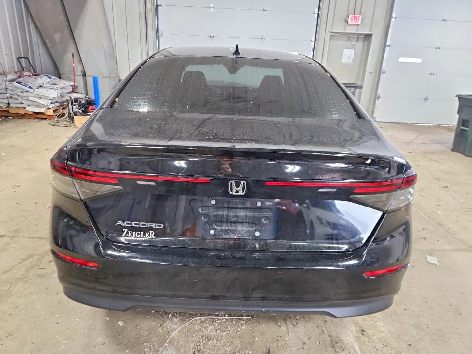 2023 HONDA ACCORD EX 6