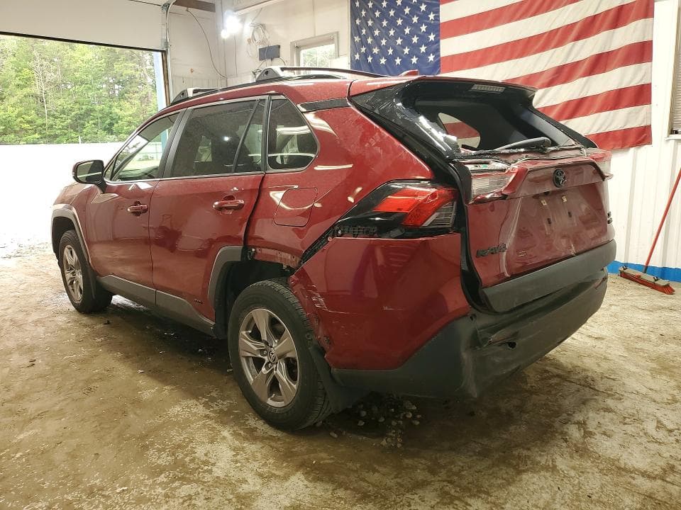 2024 TOYOTA RAV4 HYBRID XLE 2