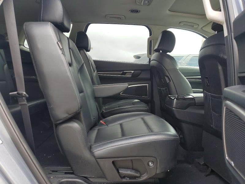 2025 KIA TELLURIDE S 11