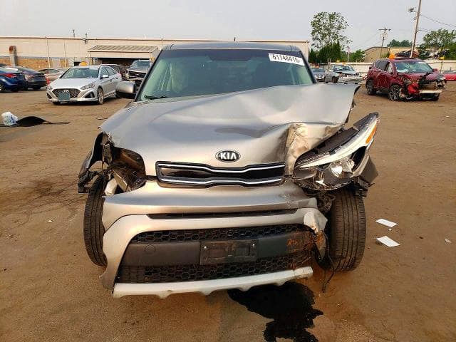 2019 KIA SOUL + 5