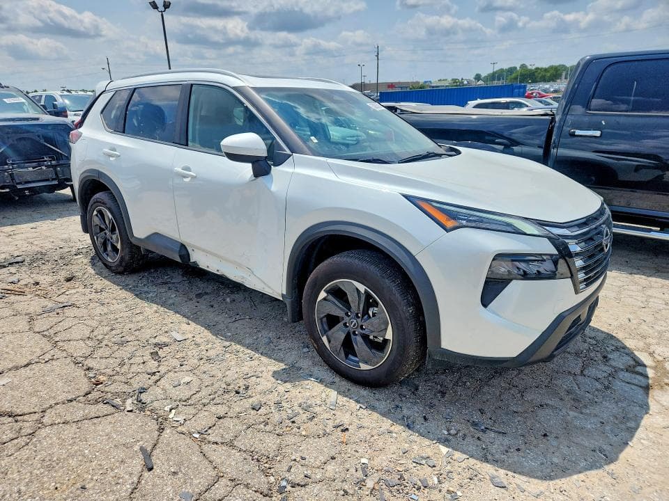 2026 NISSAN ROGUE SV 4