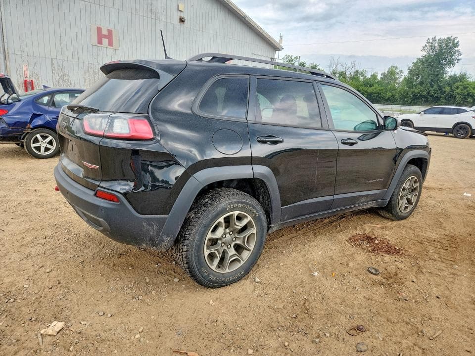 2020 JEEP CHEROKEE TRAILHAWK 3