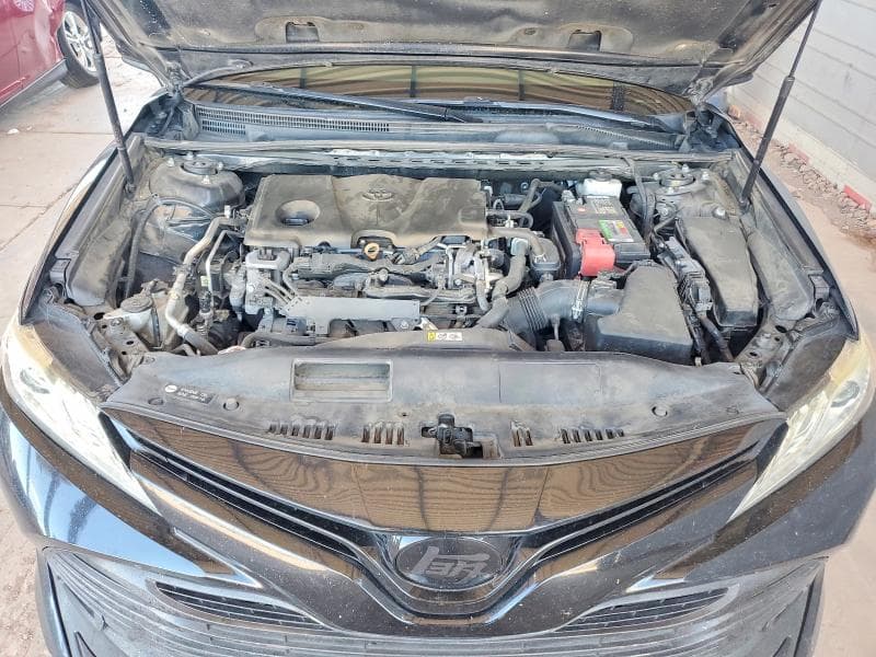 2019 TOYOTA CAMRY XLE 11
