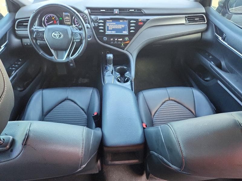 2019 TOYOTA CAMRY SE 8