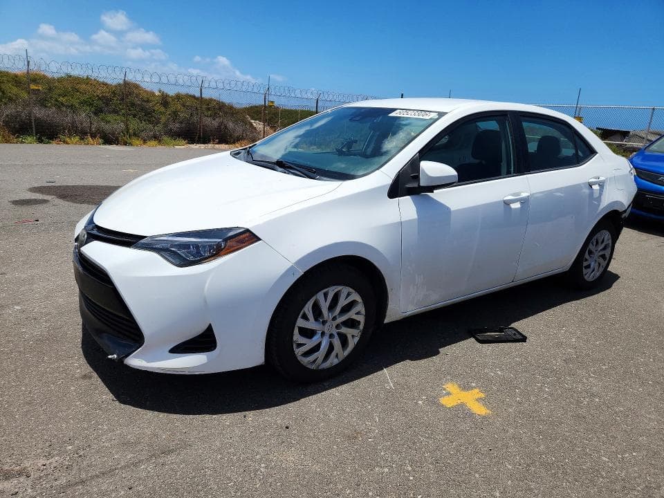 2018 TOYOTA COROLLA L - 1