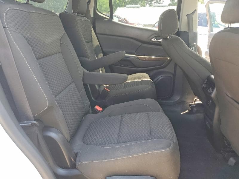 2017 GMC ACADIA SLE 11