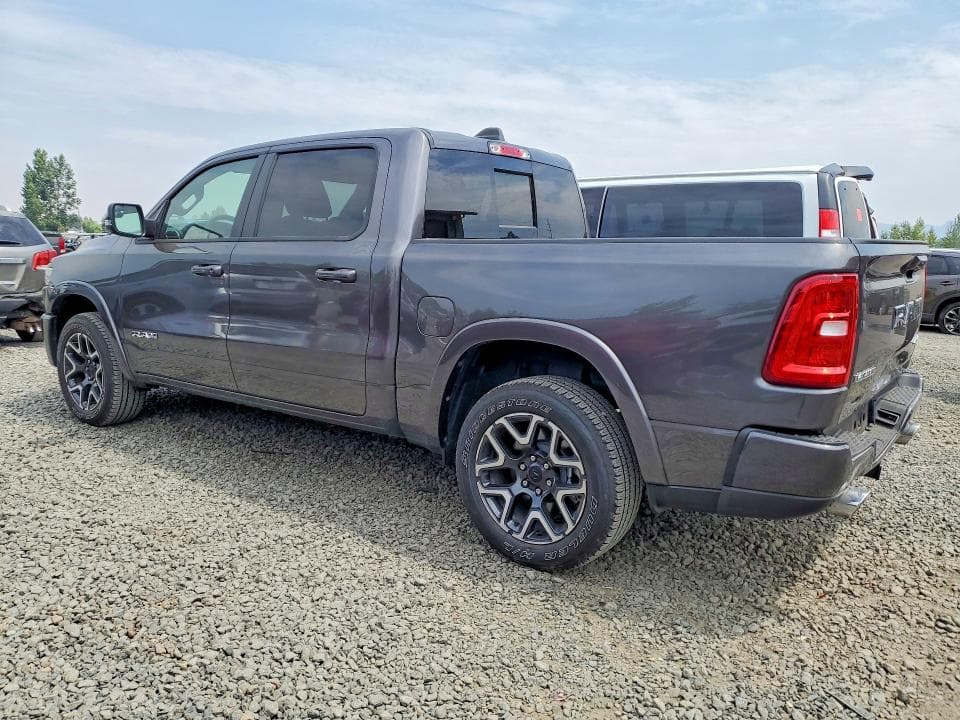 2025 RAM 1500 LARAMIE 2