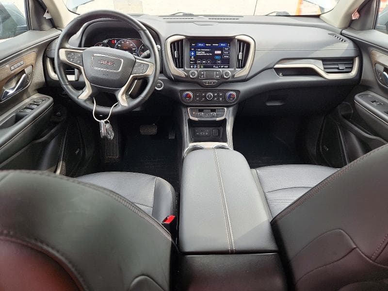 2024 GMC TERRAIN DENALI 8