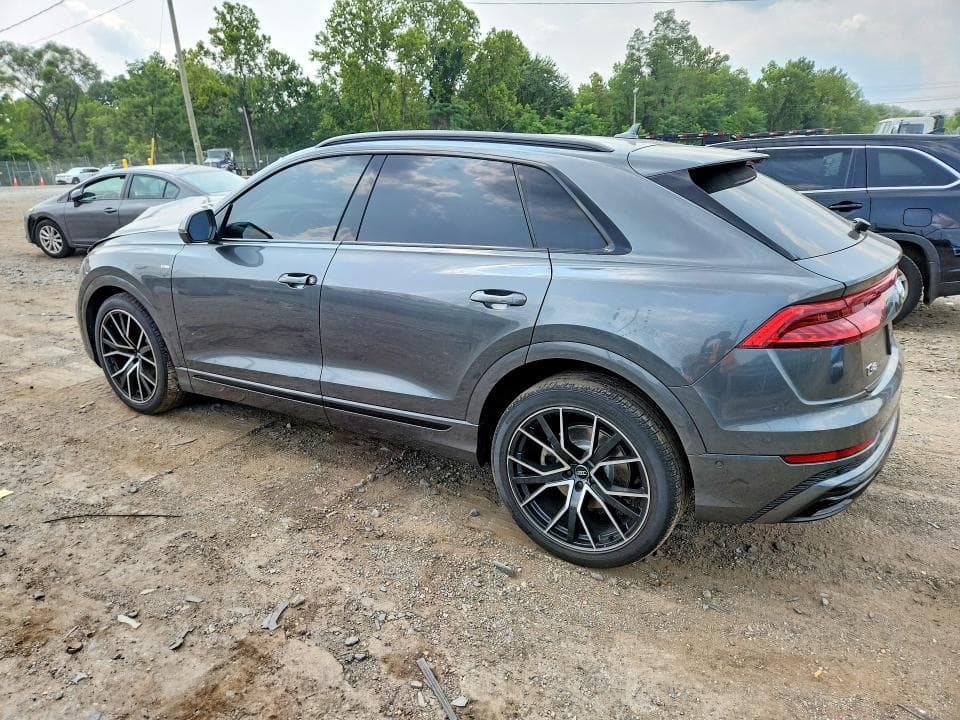 2020 AUDI Q8 PRESTIGE S-LINE 2