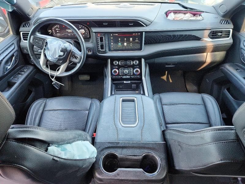 2022 GMC YUKON XL DENALI 8