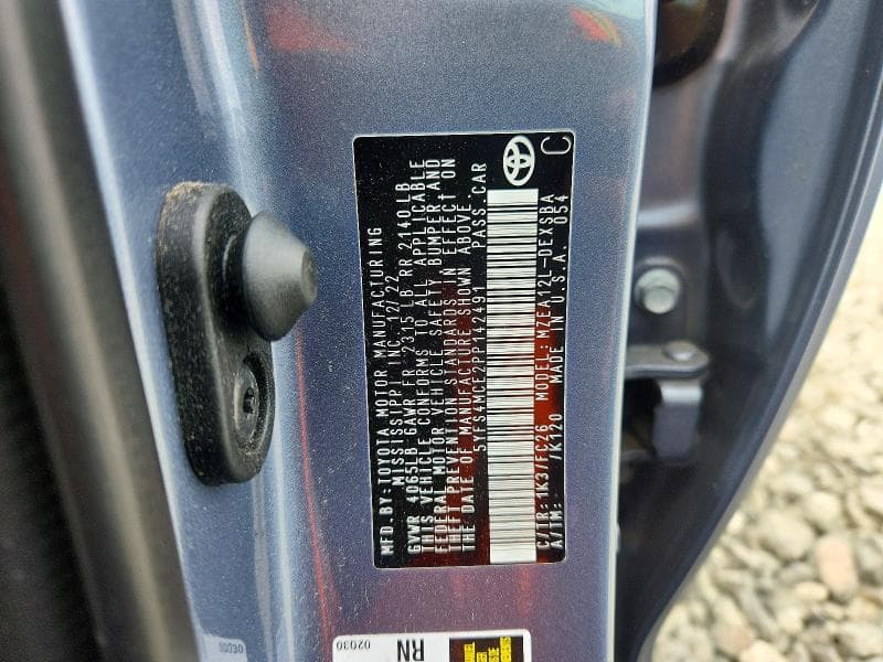 2023 TOYOTA COROLLA SE 12