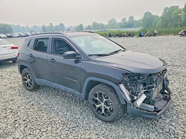 2024 JEEP COMPASS LIMITED 4