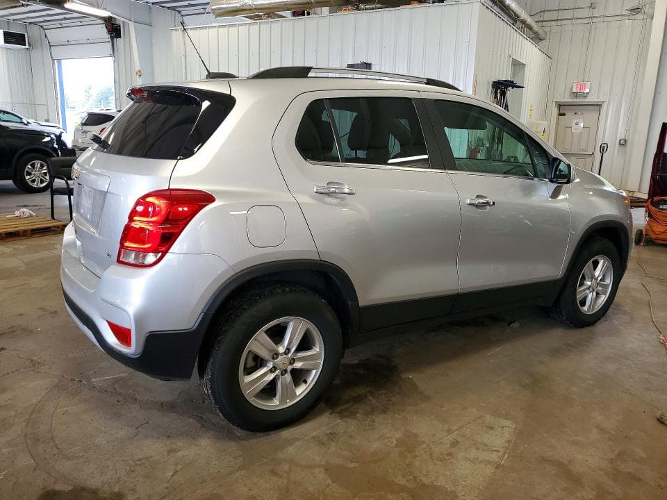 2019 CHEVROLET TRAX 1LT 3