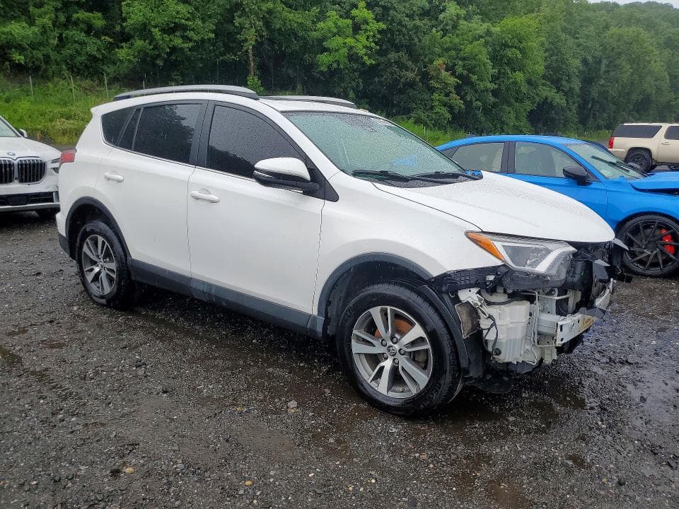 2018 TOYOTA RAV4 XLE 4