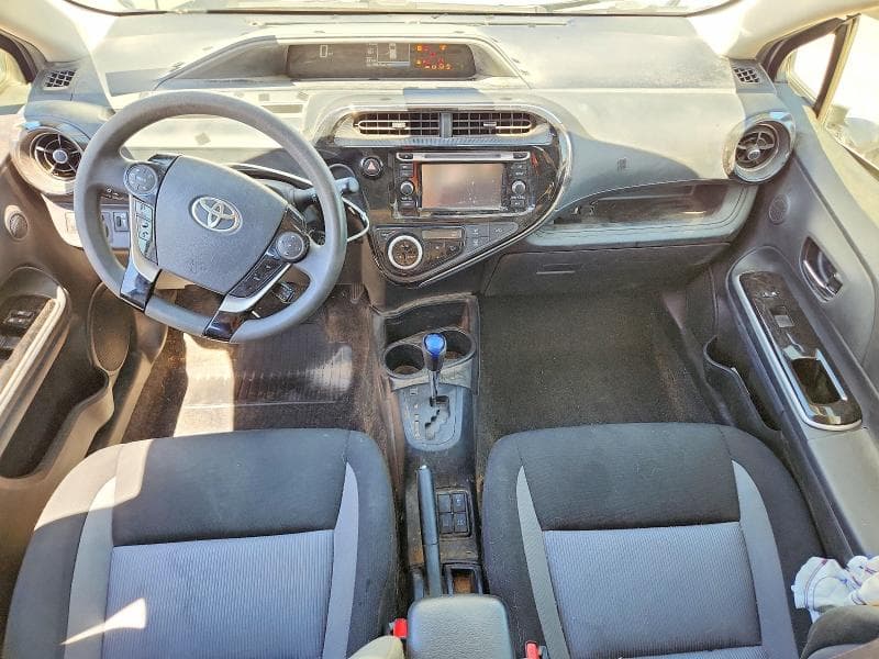 2018 TOYOTA PRIUS C TWO 8
