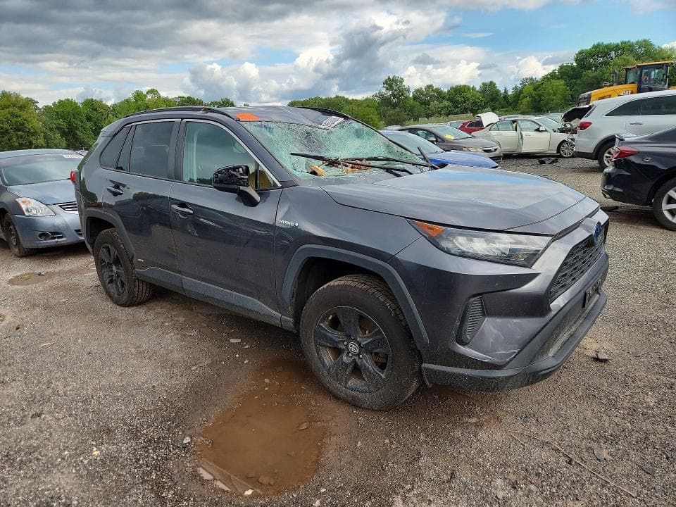 2021 TOYOTA RAV4 LE 4