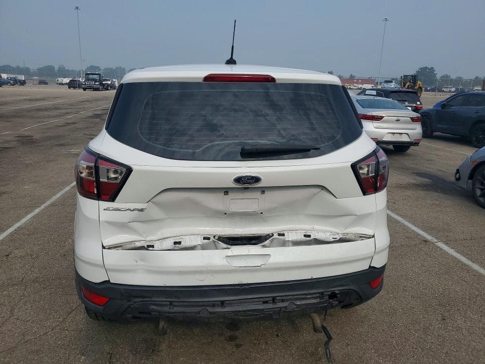2017 FORD ESCAPE S 6