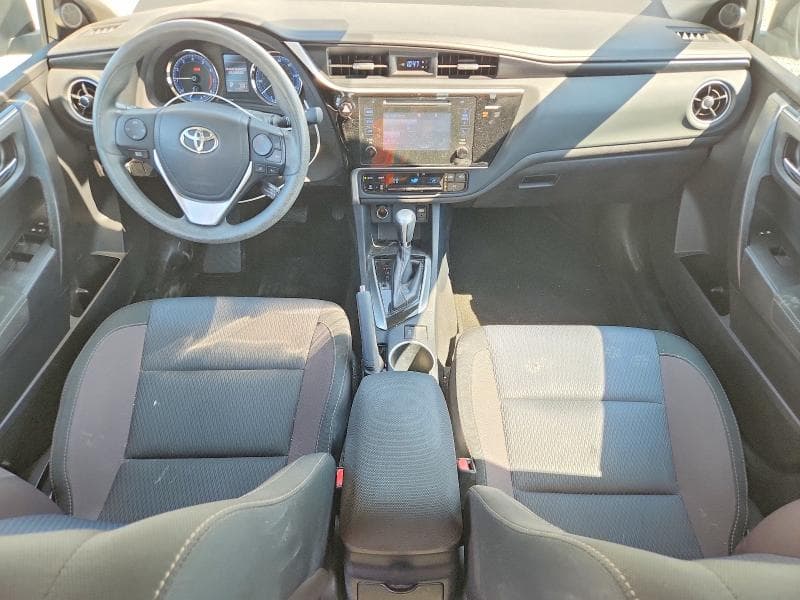 2017 TOYOTA COROLLA LE 8