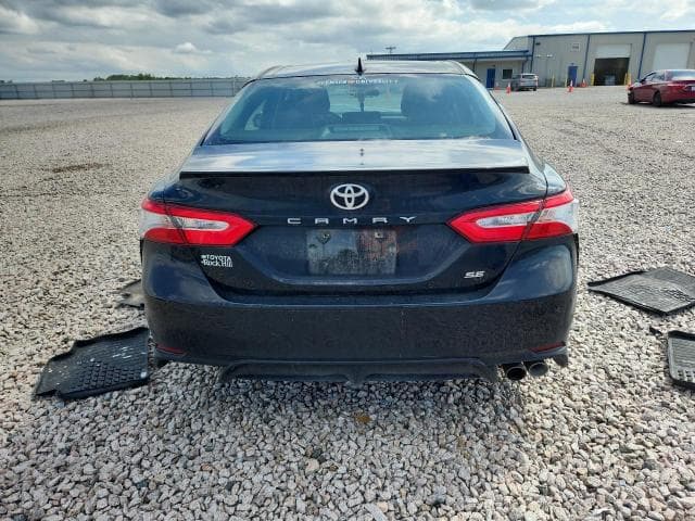 2020 TOYOTA CAMRY SE 6