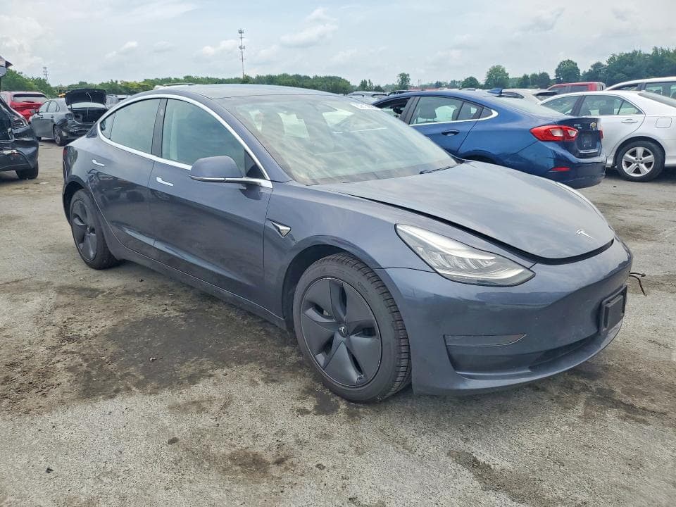 2019 TESLA MODEL 3 4