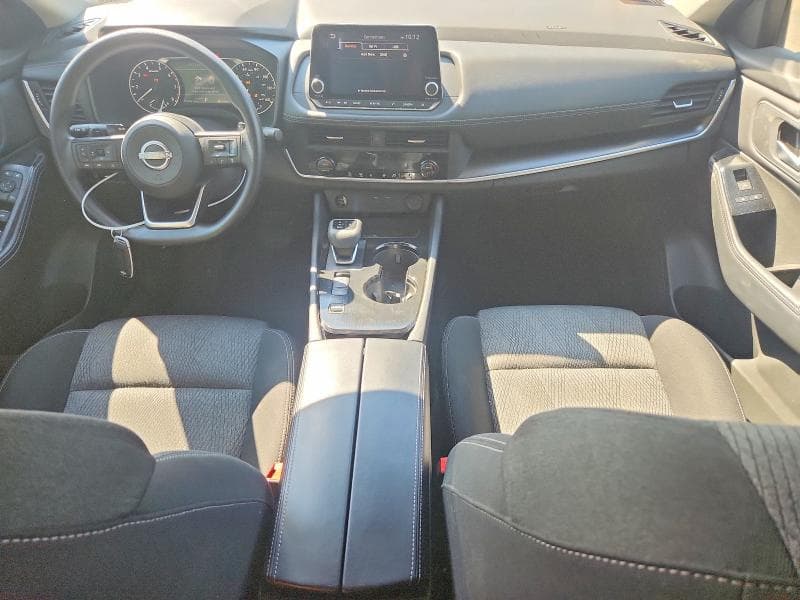 2024 NISSAN ROGUE SV 8