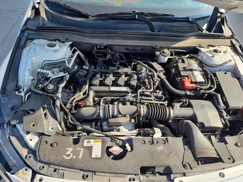 2020 HONDA ACCORD LX 11