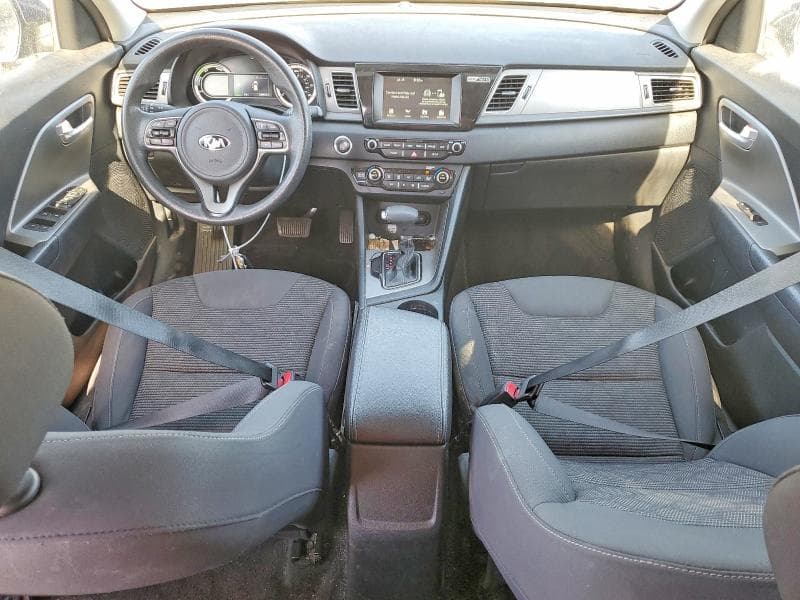 2019 KIA NIRO LX 8