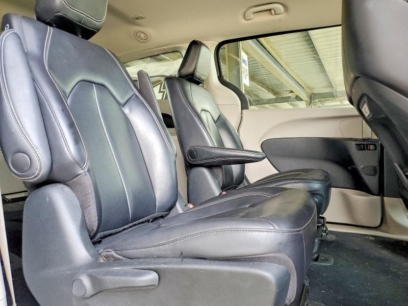 2023 CHRYSLER PACIFICA HYBRID TOURING L 11