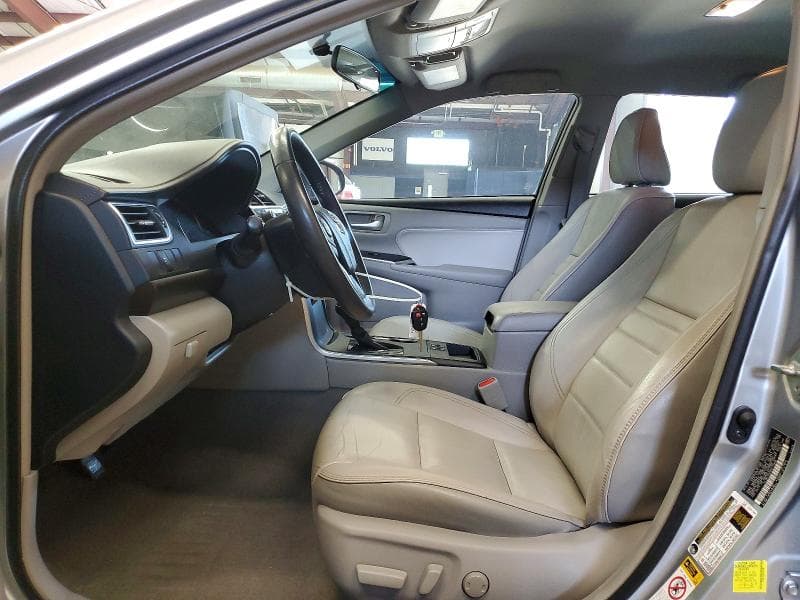 2017 TOYOTA CAMRY XLE 7