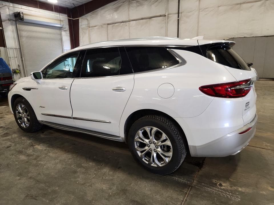 2018 BUICK ENCLAVE AVENIR 2