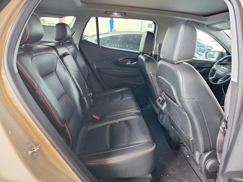 2022 GMC TERRAIN AT4 11
