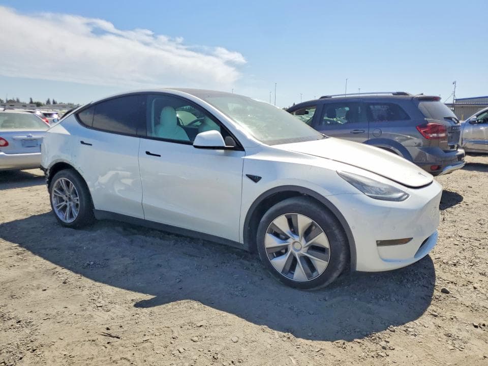 2022 TESLA MODEL Y 4