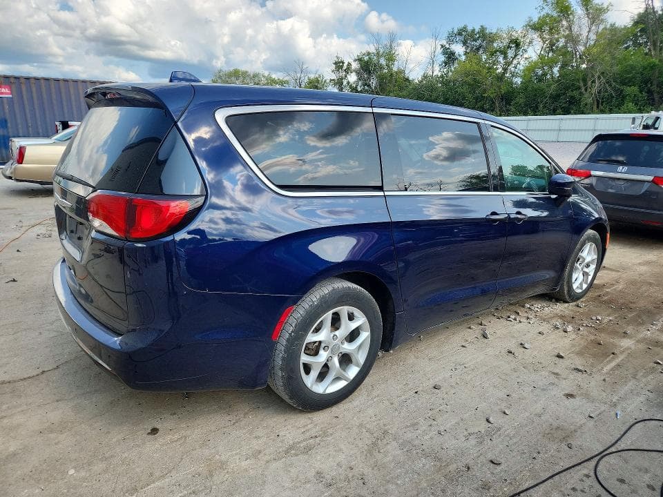 2018 CHRYSLER PACIFICA TOURING PLUS 3
