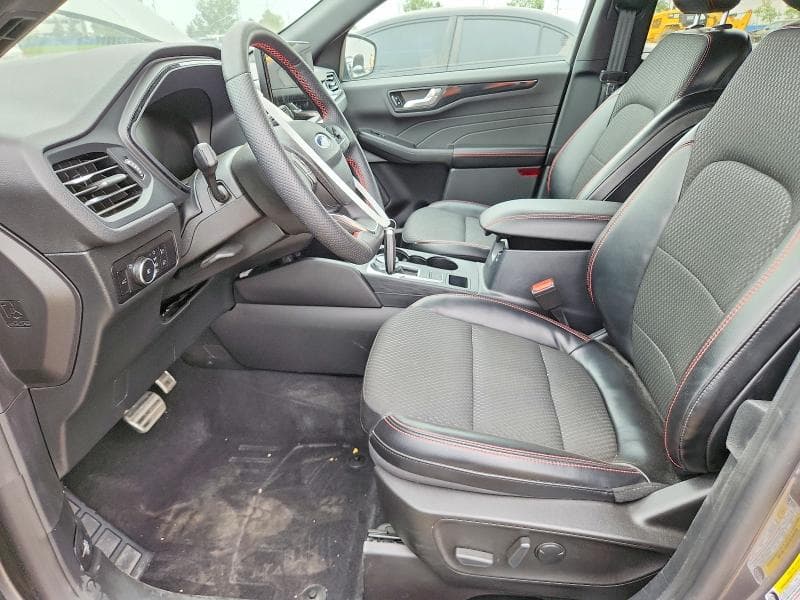 2023 FORD ESCAPE ST LINE SELECT 7