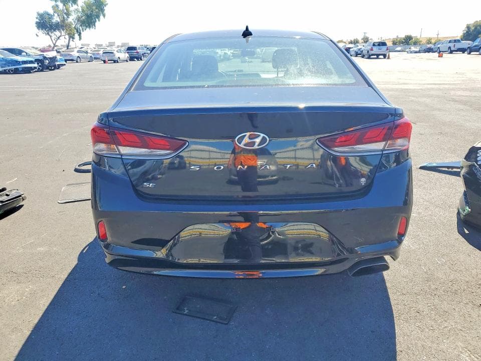 2018 HYUNDAI SONATA SE 6