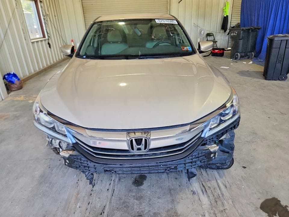 2017 HONDA ACCORD LX 5