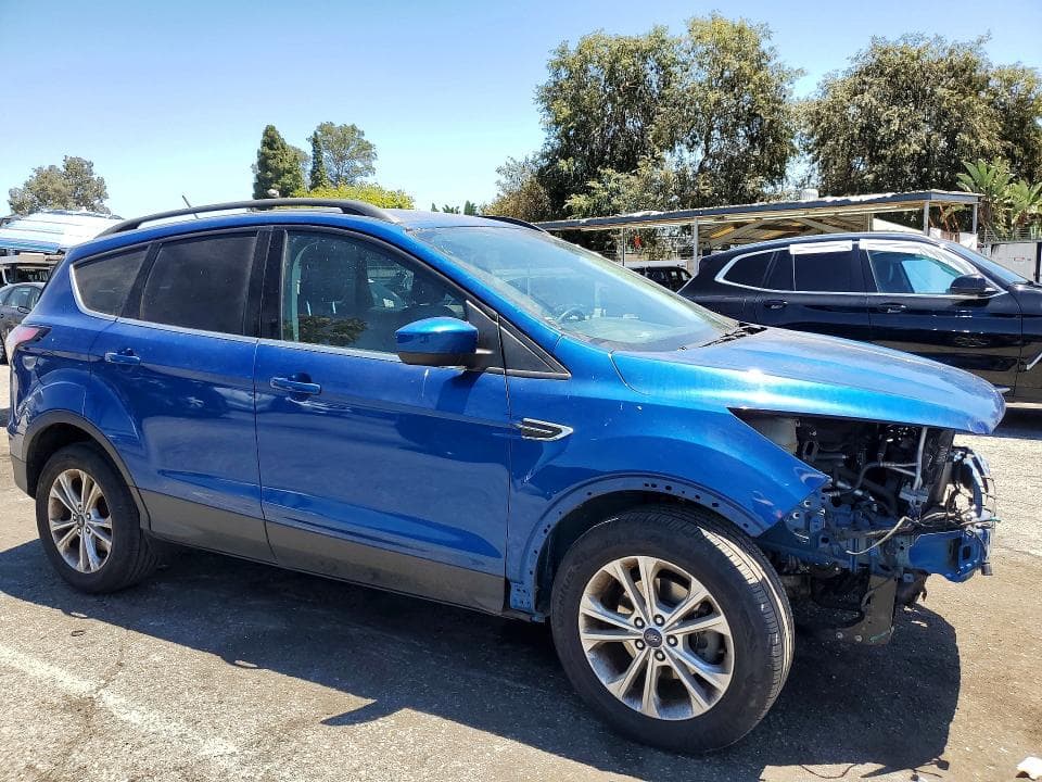2018 FORD ESCAPE SEL 4
