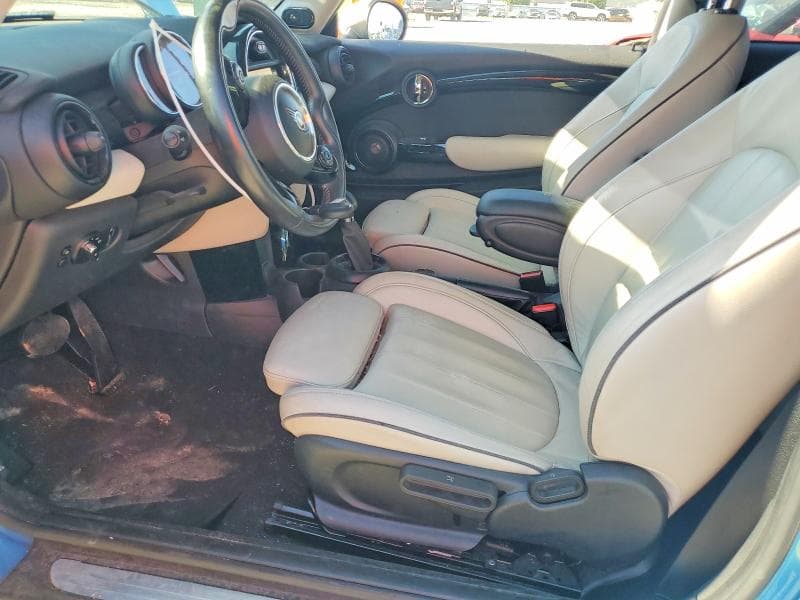 2019 MINI COOPER 7