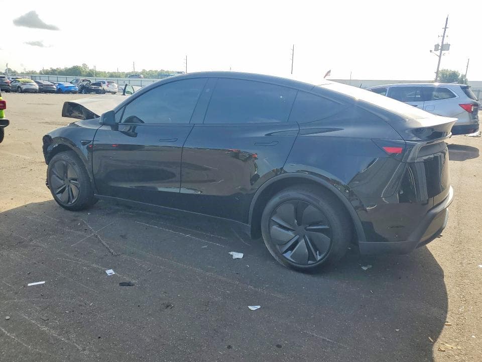 2026 TESLA MODEL Y 2