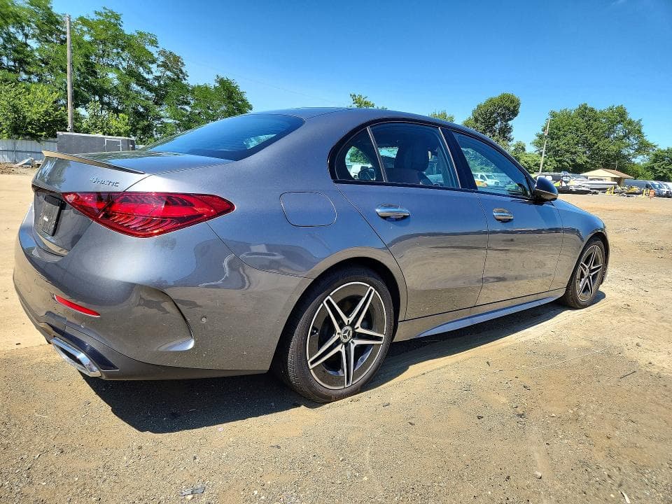 2024 MERCEDES-BENZ C 300 4MATIC 3